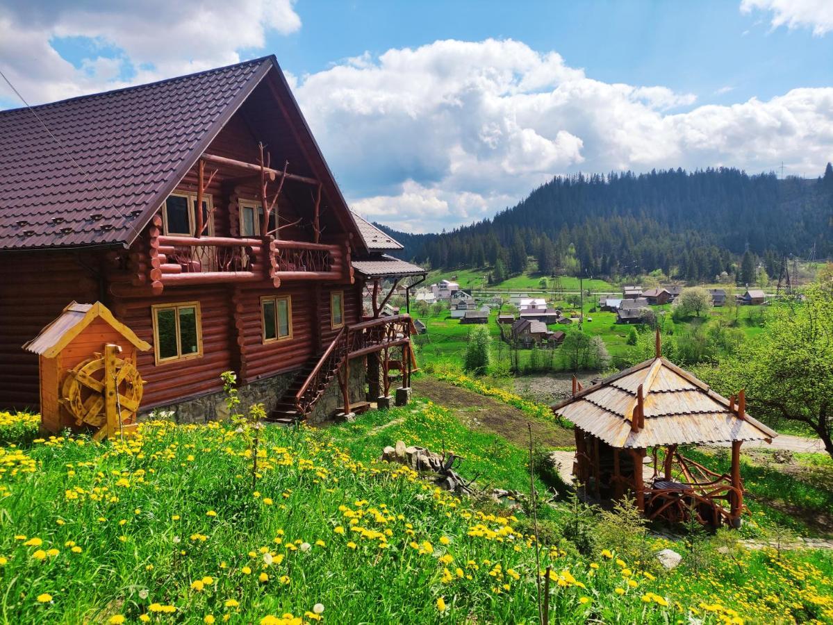 Дерев'Яний Котедж "Казка" Yaremche Exterior photo